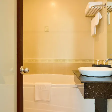 Kin Hotel Thi Sach Ho Chi Minh City Exterior photo