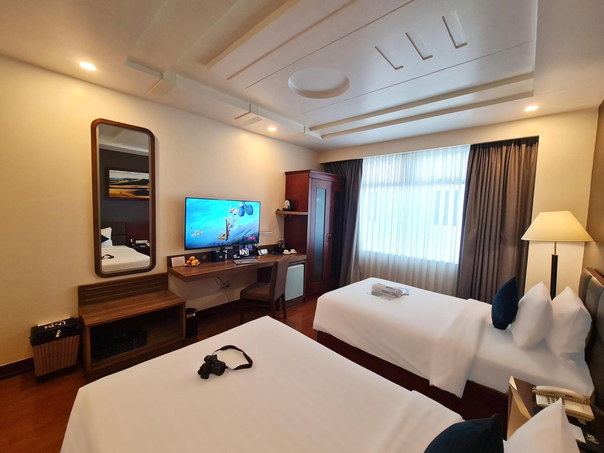 Kin Thi Sach 4* TP. Hồ Chí Minh