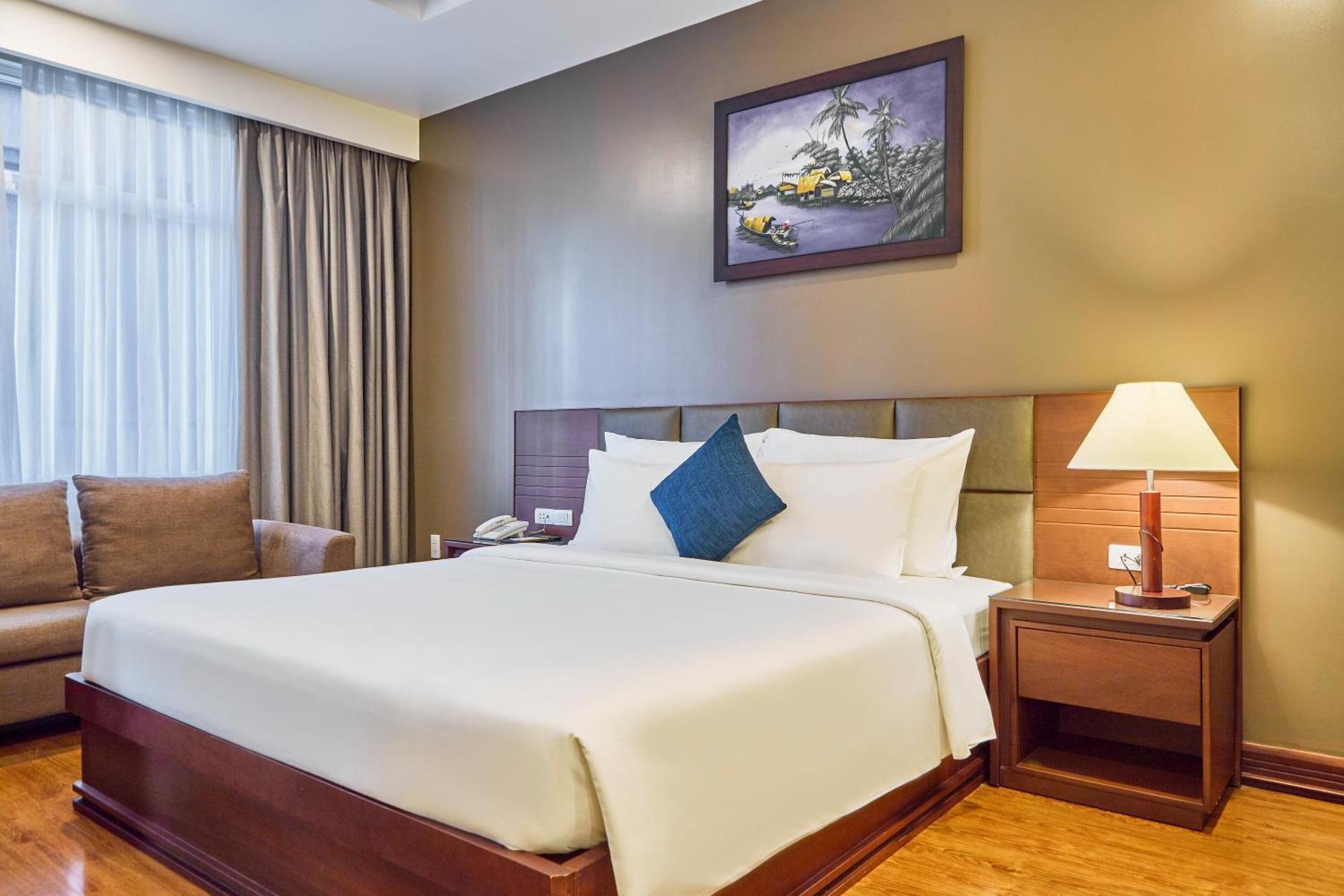 Kin Thi Sach 4* TP. Hồ Chí Minh
